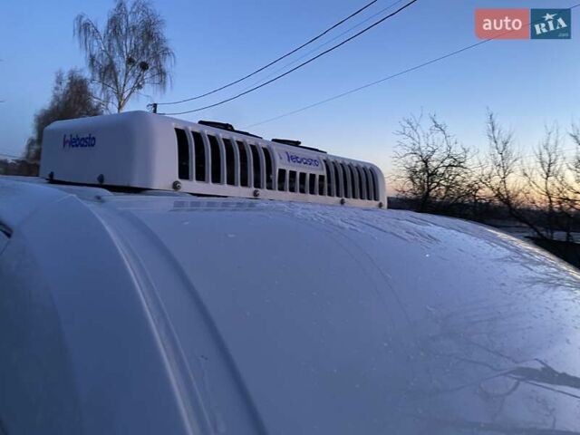 Білий Мерседес Sprinter, об'ємом двигуна 2 л та пробігом 290 тис. км за 27300 $, фото 3 на Automoto.ua