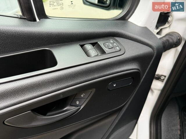 Белый Мерседес Sprinter, объемом двигателя 2 л и пробегом 205 тыс. км за 28700 $, фото 24 на Automoto.ua