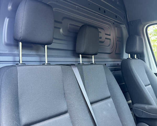 Білий Мерседес Sprinter, об'ємом двигуна 0 л та пробігом 135 тис. км за 39851 $, фото 14 на Automoto.ua