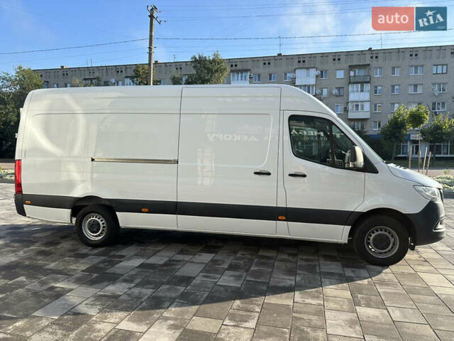 Белый Мерседес Sprinter, объемом двигателя 2 л и пробегом 278 тыс. км за 28800 $, фото 5 на Automoto.ua