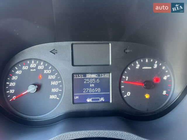 Белый Мерседес Sprinter, объемом двигателя 2 л и пробегом 278 тыс. км за 29500 $, фото 10 на Automoto.ua