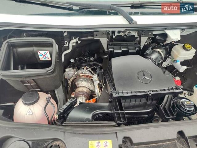 Білий Мерседес Sprinter, об'ємом двигуна 2 л та пробігом 292 тис. км за 28500 $, фото 24 на Automoto.ua