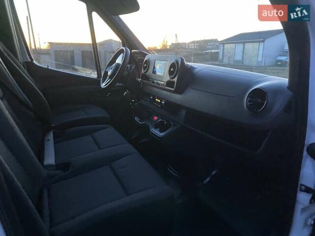 Білий Мерседес Sprinter, об'ємом двигуна 2 л та пробігом 290 тис. км за 27300 $, фото 18 на Automoto.ua