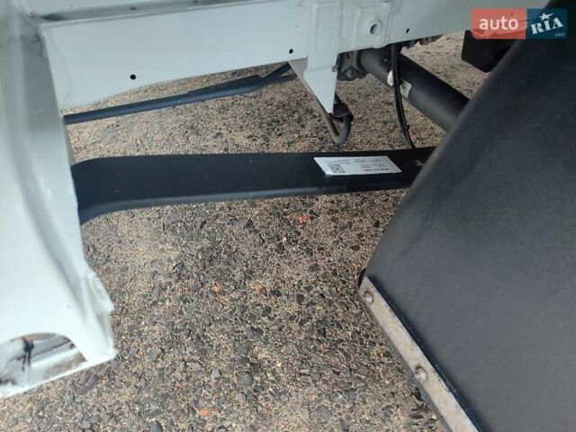 Белый Мерседес Sprinter, объемом двигателя 2 л и пробегом 265 тыс. км за 26900 $, фото 22 на Automoto.ua
