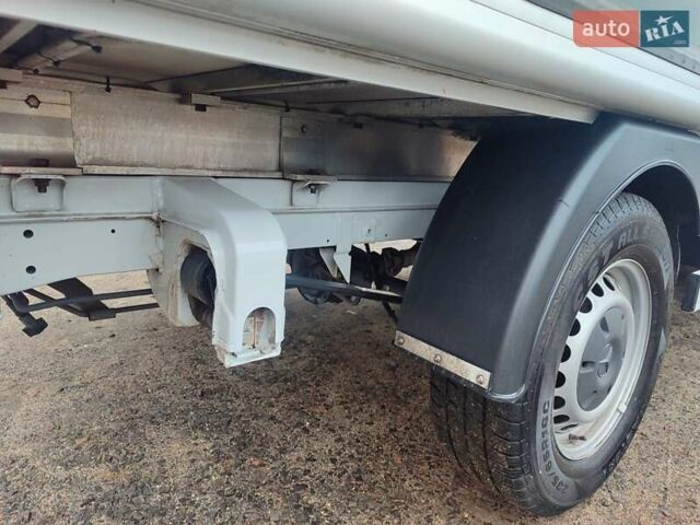Белый Мерседес Sprinter, объемом двигателя 2 л и пробегом 265 тыс. км за 26900 $, фото 21 на Automoto.ua