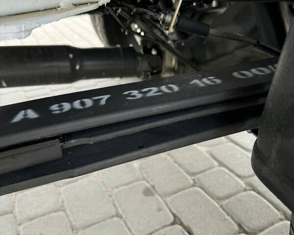 Белый Мерседес Sprinter, объемом двигателя 3 л и пробегом 1 тыс. км за 78000 $, фото 10 на Automoto.ua