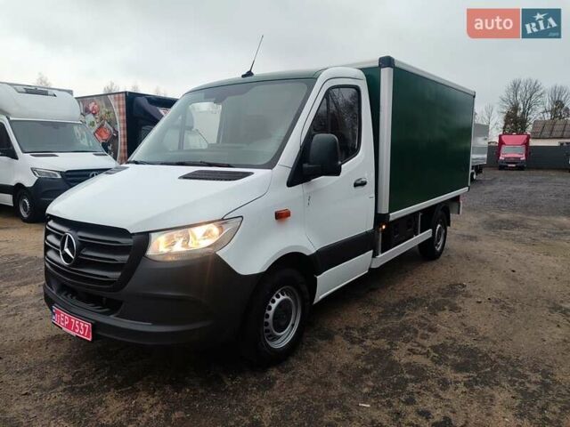 Белый Мерседес Sprinter, объемом двигателя 2 л и пробегом 265 тыс. км за 26900 $, фото 1 на Automoto.ua