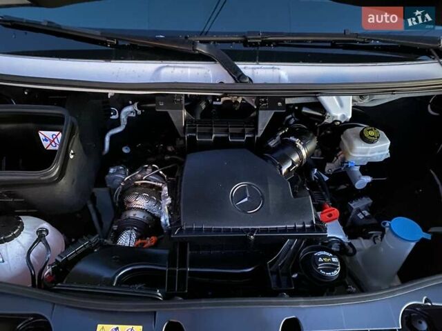 Білий Мерседес Sprinter, об'ємом двигуна 2 л та пробігом 290 тис. км за 27300 $, фото 26 на Automoto.ua