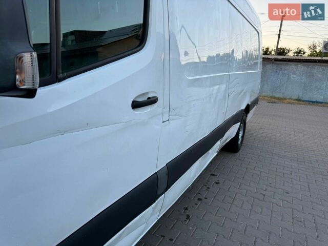 Білий Мерседес Sprinter, об'ємом двигуна 2 л та пробігом 340 тис. км за 21900 $, фото 12 на Automoto.ua