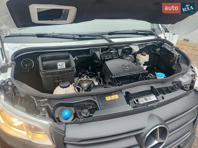 Белый Мерседес Sprinter, объемом двигателя 2 л и пробегом 265 тыс. км за 26900 $, фото 34 на Automoto.ua