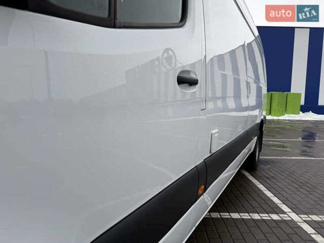 Білий Мерседес Sprinter, об'ємом двигуна 0 л та пробігом 198 тис. км за 39999 $, фото 23 на Automoto.ua