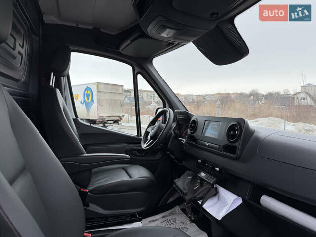 Білий Мерседес Sprinter, об'ємом двигуна 0 л та пробігом 198 тис. км за 39999 $, фото 71 на Automoto.ua