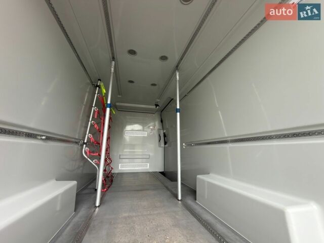 Белый Мерседес Sprinter, объемом двигателя 2 л и пробегом 238 тыс. км за 29999 $, фото 65 на Automoto.ua