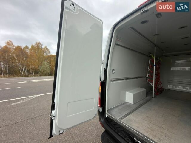 Белый Мерседес Sprinter, объемом двигателя 2 л и пробегом 238 тыс. км за 29999 $, фото 62 на Automoto.ua