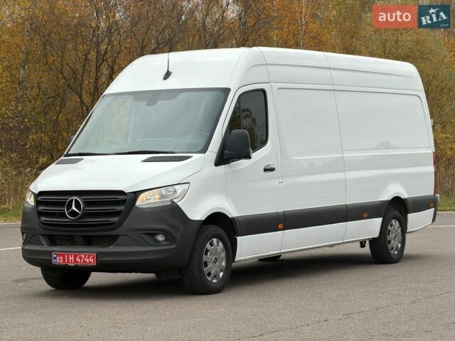 Белый Мерседес Sprinter, объемом двигателя 2 л и пробегом 238 тыс. км за 29999 $, фото 4 на Automoto.ua
