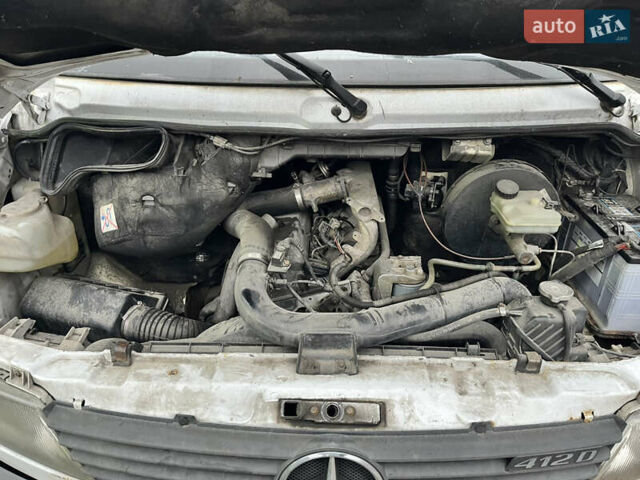 Белый Мерседес Sprinter, объемом двигателя 2.87 л и пробегом 670 тыс. км за 7800 $, фото 10 на Automoto.ua