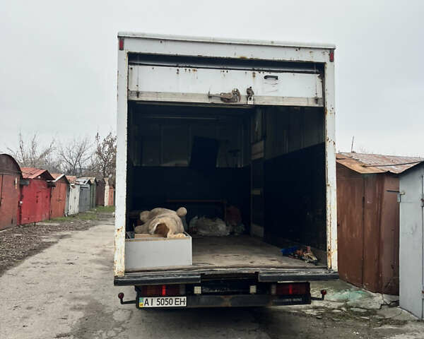 Белый Мерседес Sprinter, объемом двигателя 2.87 л и пробегом 670 тыс. км за 7400 $, фото 3 на Automoto.ua