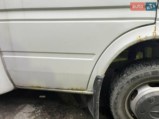 Белый Мерседес Sprinter, объемом двигателя 2.87 л и пробегом 670 тыс. км за 7400 $, фото 8 на Automoto.ua