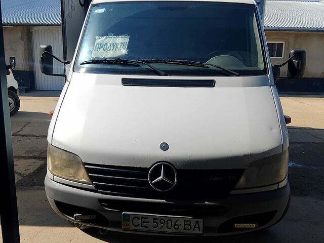 Білий Мерседес Sprinter, об'ємом двигуна 2.7 л та пробігом 750 тис. км за 11000 $, фото 3 на Automoto.ua