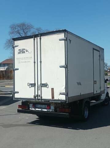 Білий Мерседес Sprinter, об'ємом двигуна 2.69 л та пробігом 500 тис. км за 15500 $, фото 4 на Automoto.ua
