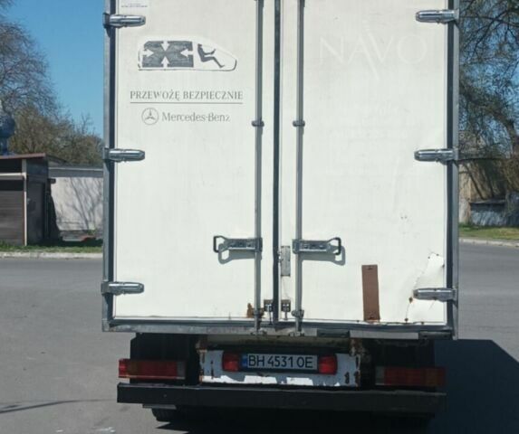 Белый Мерседес Sprinter, объемом двигателя 2.69 л и пробегом 500 тыс. км за 15500 $, фото 3 на Automoto.ua