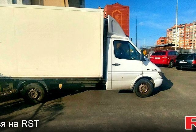 Білий Мерседес Sprinter, об'ємом двигуна 2.2 л та пробігом 630 тис. км за 9800 $, фото 2 на Automoto.ua
