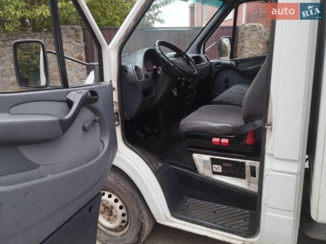 Білий Мерседес Sprinter, об'ємом двигуна 2.15 л та пробігом 333 тис. км за 9200 $, фото 5 на Automoto.ua