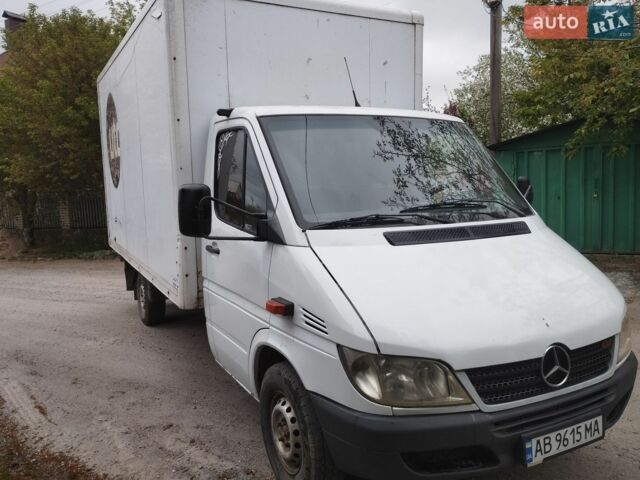 Білий Мерседес Sprinter, об'ємом двигуна 2.15 л та пробігом 333 тис. км за 9200 $, фото 2 на Automoto.ua