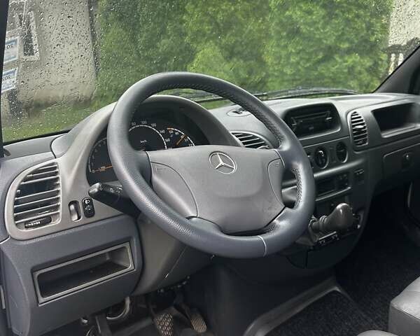 Білий Мерседес Sprinter, об'ємом двигуна 2.7 л та пробігом 250 тис. км за 17900 $, фото 2 на Automoto.ua