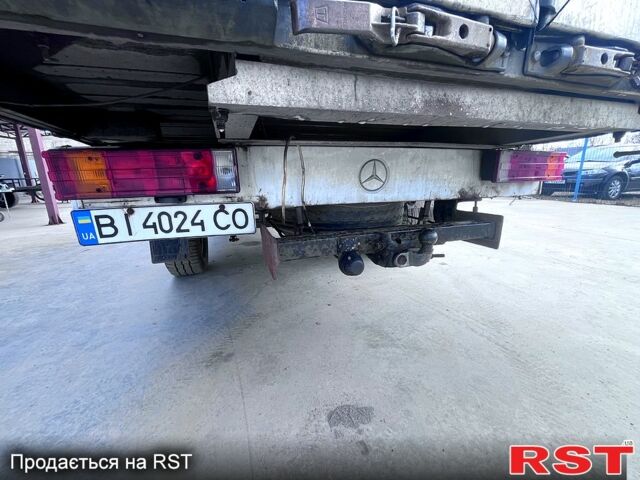 Белый Мерседес Sprinter, объемом двигателя 3 л и пробегом 735 тыс. км за 12500 $, фото 3 на Automoto.ua