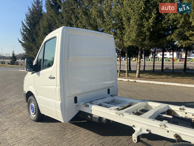 Белый Мерседес Sprinter, объемом двигателя 2.2 л и пробегом 280 тыс. км за 12700 $, фото 4 на Automoto.ua