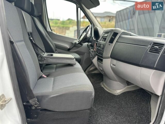 Белый Мерседес Sprinter, объемом двигателя 2.14 л и пробегом 445 тыс. км за 17500 $, фото 22 на Automoto.ua