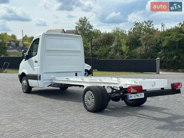 Белый Мерседес Sprinter, объемом двигателя 2.14 л и пробегом 445 тыс. км за 17500 $, фото 7 на Automoto.ua