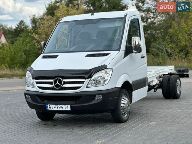 Белый Мерседес Sprinter, объемом двигателя 2.14 л и пробегом 445 тыс. км за 17500 $, фото 4 на Automoto.ua