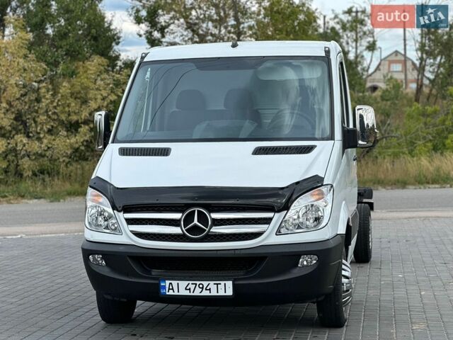 Белый Мерседес Sprinter, объемом двигателя 2.14 л и пробегом 445 тыс. км за 17500 $, фото 3 на Automoto.ua