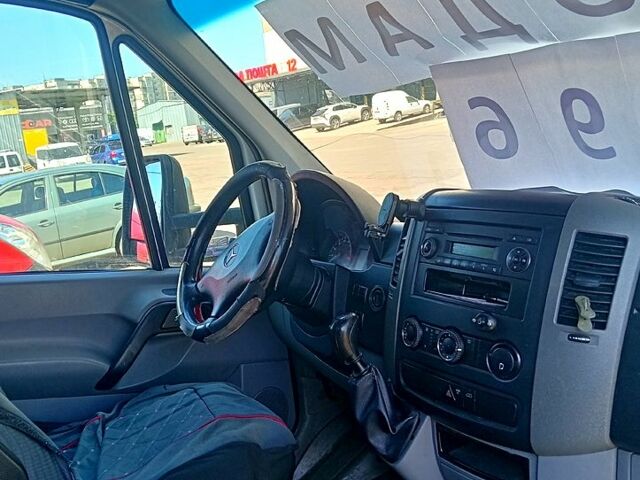 Білий Мерседес Sprinter, об'ємом двигуна 2.2 л та пробігом 397 тис. км за 11000 $, фото 7 на Automoto.ua