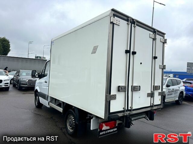 Мерседес Sprinter 2011 у Києві на Automoto.ua Білий Мерседес Sprinter, об'ємом двигуна 2.1 л та пробігом 302 тис. км за 15682 $, фото 4 на Automoto.ua