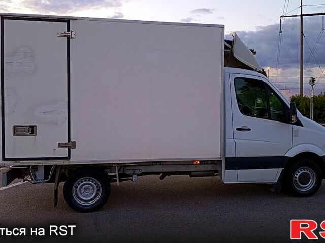 Белый Мерседес Sprinter, объемом двигателя 2 л и пробегом 680 тыс. км за 14200 $, фото 5 на Automoto.ua