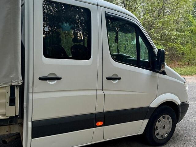 Белый Мерседес Sprinter, объемом двигателя 2.2 л и пробегом 430 тыс. км за 15500 $, фото 5 на Automoto.ua