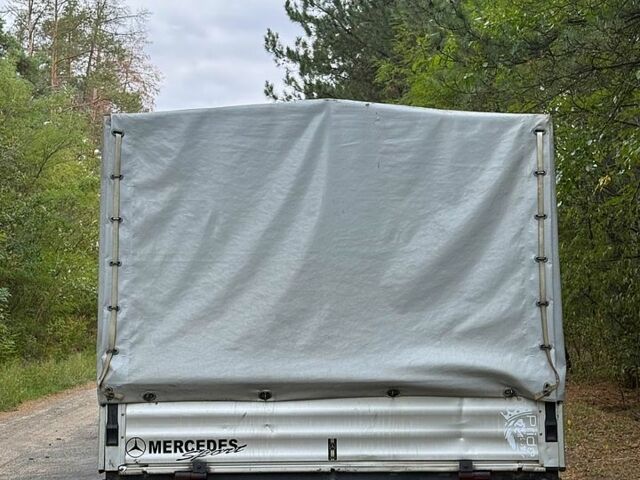 Белый Мерседес Sprinter, объемом двигателя 2.2 л и пробегом 430 тыс. км за 15500 $, фото 3 на Automoto.ua