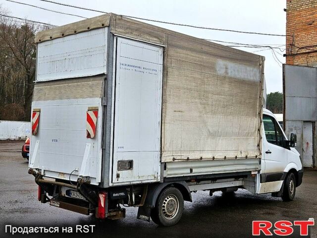 Білий Мерседес Sprinter, об'ємом двигуна 2.1 л та пробігом 307 тис. км за 16000 $, фото 4 на Automoto.ua