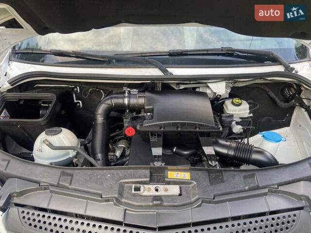 Білий Мерседес Sprinter, об'ємом двигуна 2.2 л та пробігом 250 тис. км за 16500 $, фото 6 на Automoto.ua