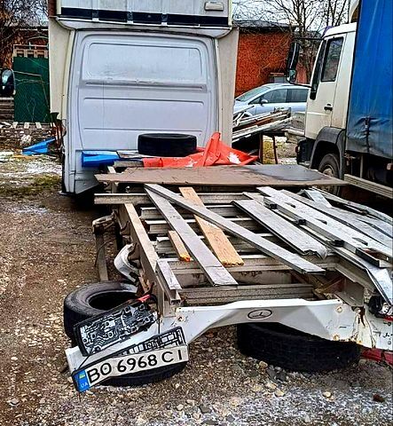 Белый Мерседес Sprinter, объемом двигателя 21 л и пробегом 280 тыс. км за 8500 $, фото 1 на Automoto.ua