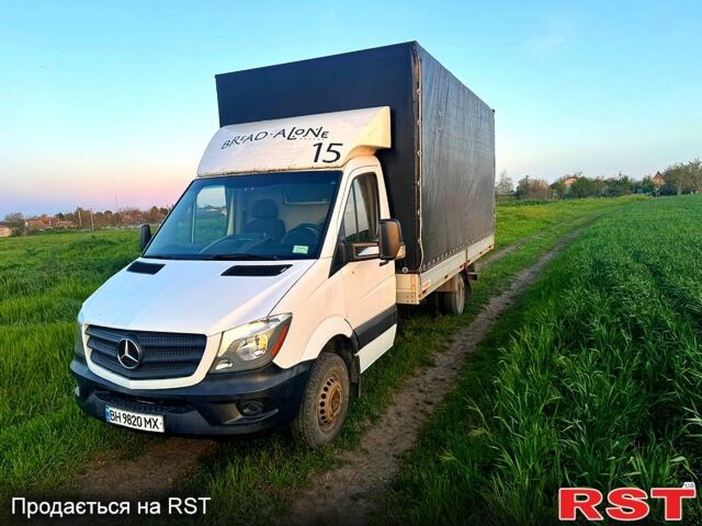Белый Мерседес Sprinter, объемом двигателя 2.2 л и пробегом 252 тыс. км за 20000 $, фото 1 на Automoto.ua