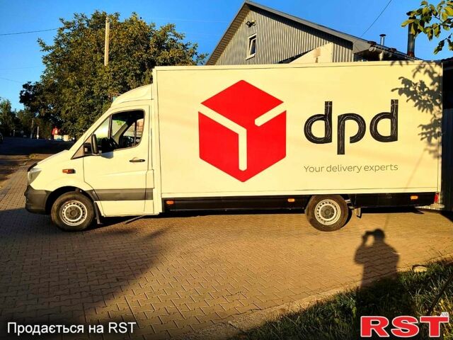 Белый Мерседес Sprinter, объемом двигателя 2.1 л и пробегом 329 тыс. км за 16500 $, фото 5 на Automoto.ua