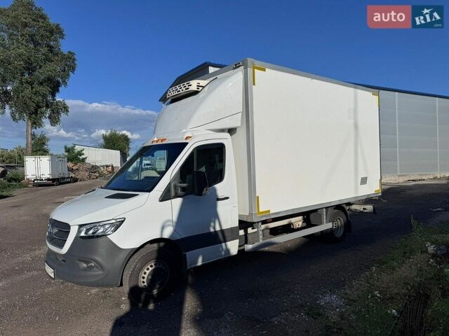 Белый Мерседес Sprinter, объемом двигателя 2.99 л и пробегом 272 тыс. км за 24200 $, фото 6 на Automoto.ua