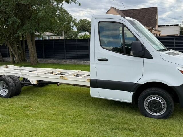 Белый Мерседес Sprinter, объемом двигателя 2.99 л и пробегом 34 тыс. км за 39999 $, фото 3 на Automoto.ua