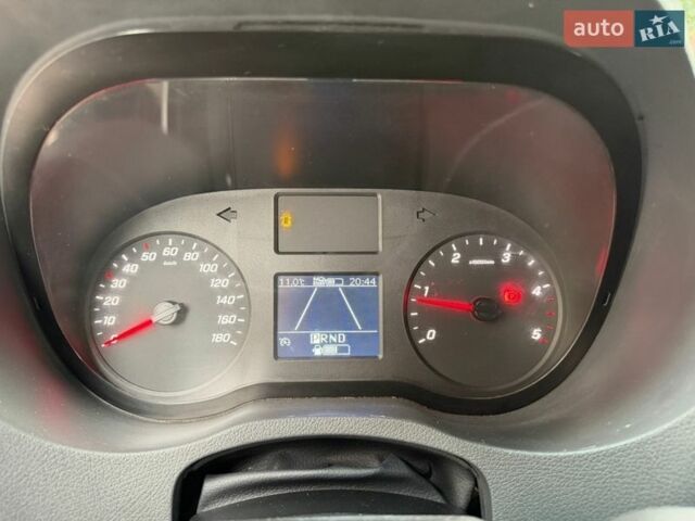 Білий Мерседес Sprinter, об'ємом двигуна 2 л та пробігом 212 тис. км за 37117 $, фото 17 на Automoto.ua