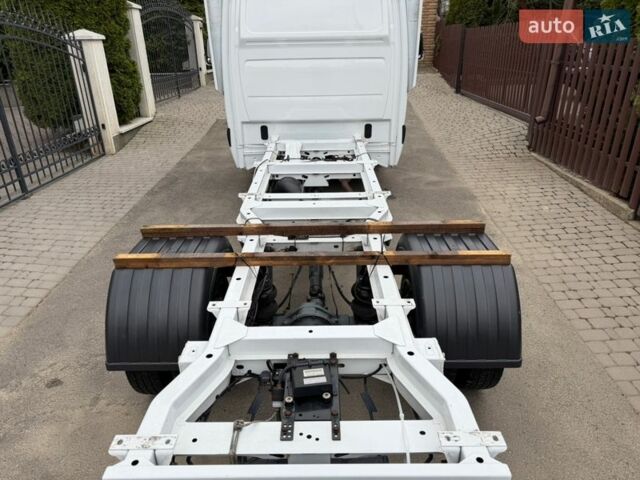 Білий Мерседес Sprinter, об'ємом двигуна 2 л та пробігом 212 тис. км за 37117 $, фото 6 на Automoto.ua