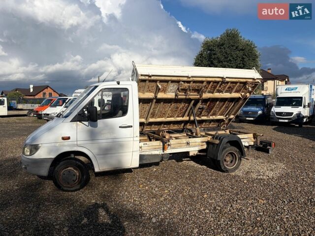 Белый Мерседес Sprinter, объемом двигателя 2.7 л и пробегом 185 тыс. км за 16900 $, фото 14 на Automoto.ua